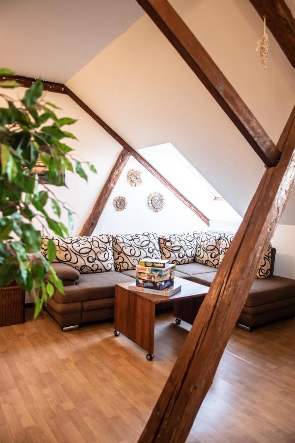 Podkrovni Apartman S Vyhledem Na Namesti Lomnice nad Lužnicí 외부 사진